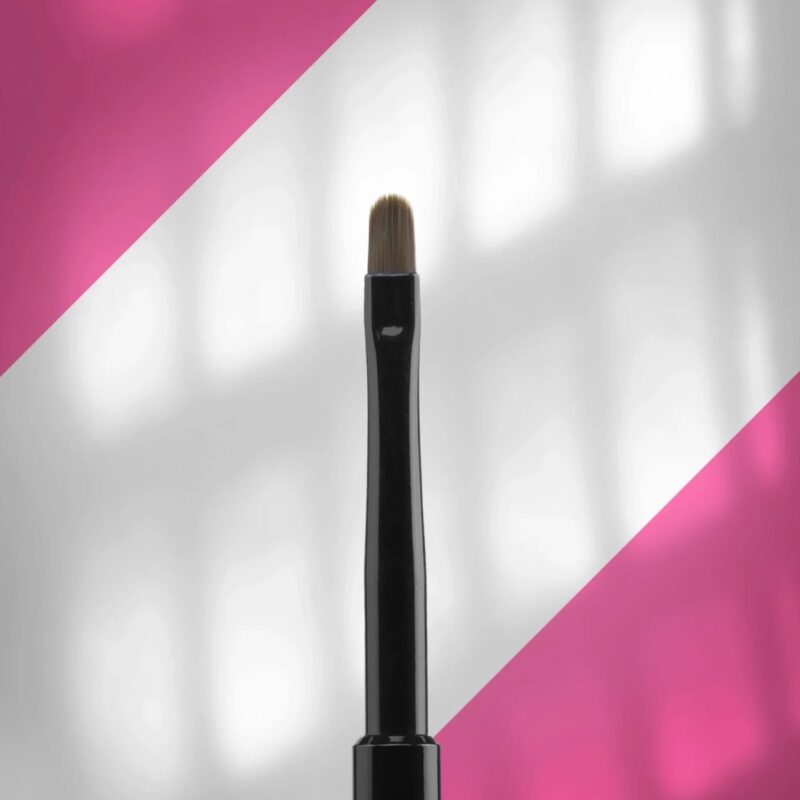 Brush for gel EXPERT width 4 mm/length 7 mm-NBE-04